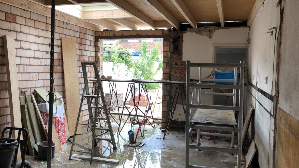 Sloop en renovatiewerkzaamheden